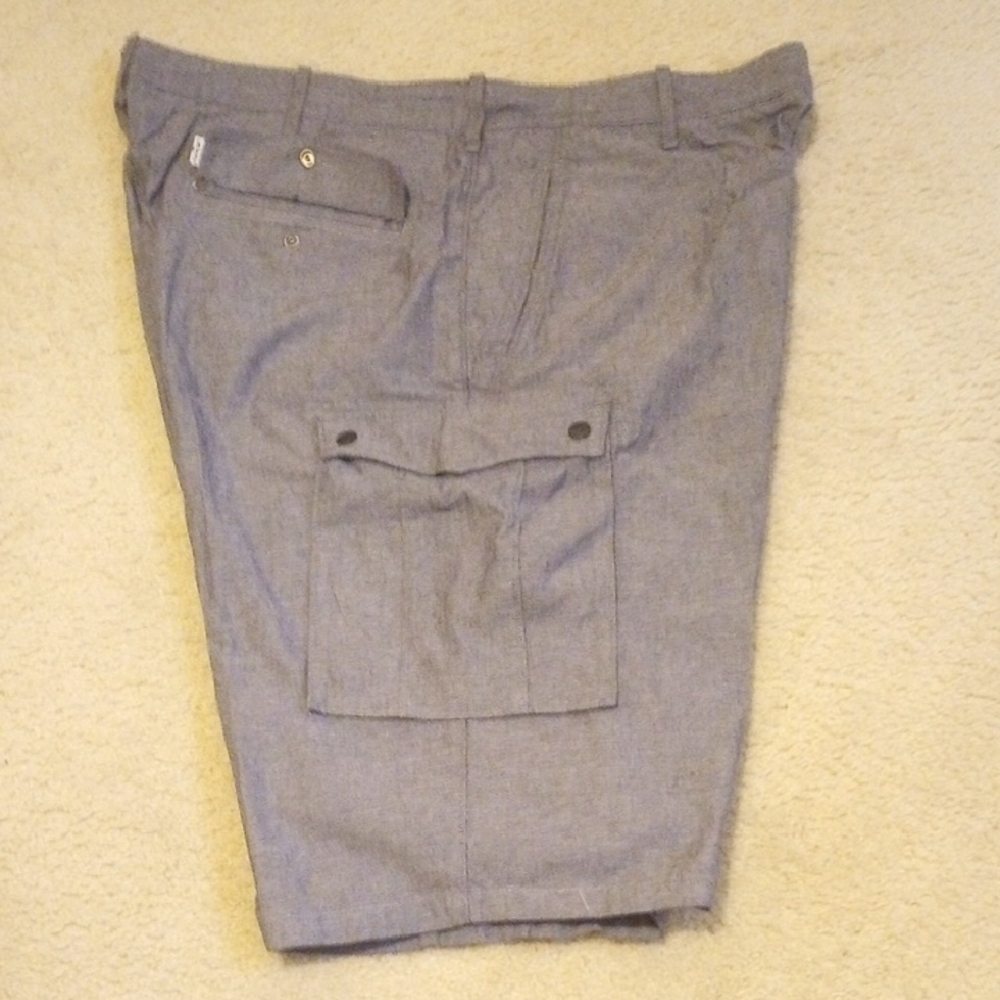 Levi's Men's Cargo Shorts in Gray